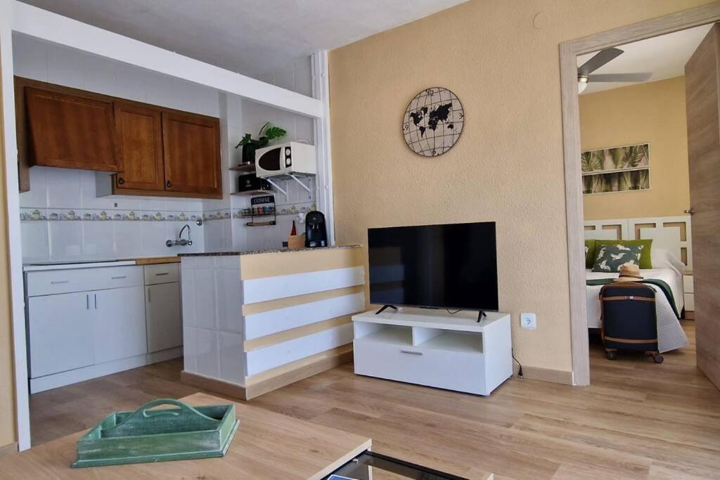 Incredible Seafront With Sunrise And Sunset Views Apartamento Benicàssim Exterior foto