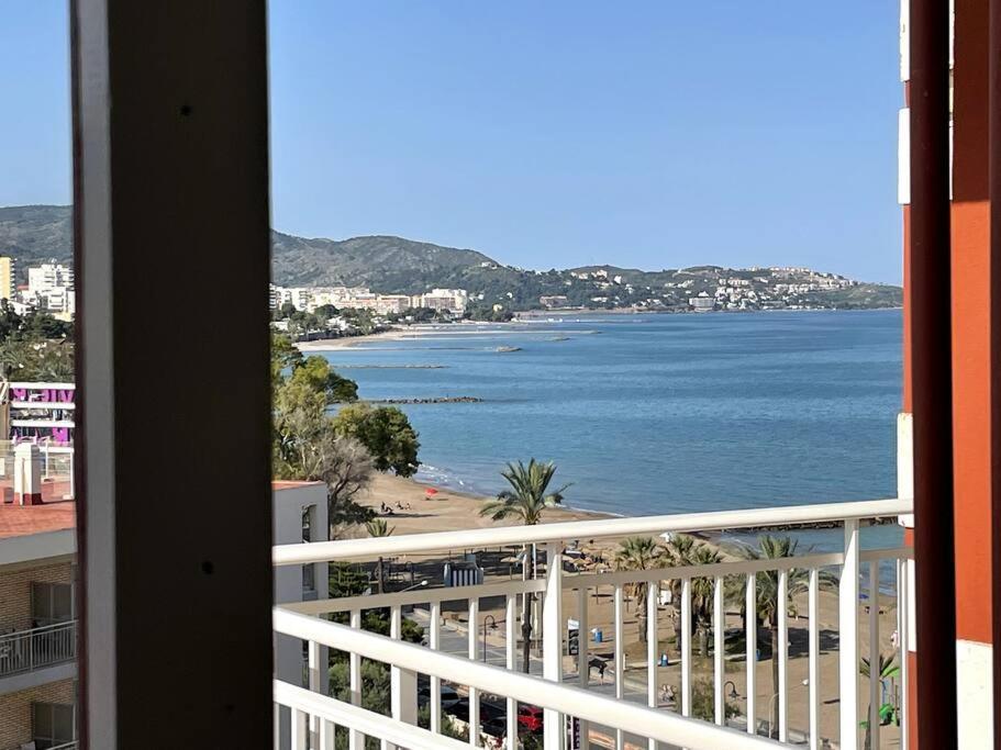 Incredible Seafront With Sunrise And Sunset Views Apartamento Benicàssim Exterior foto